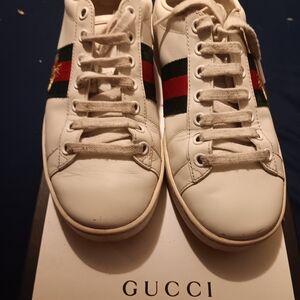 Sneakers gucci authentic good condition